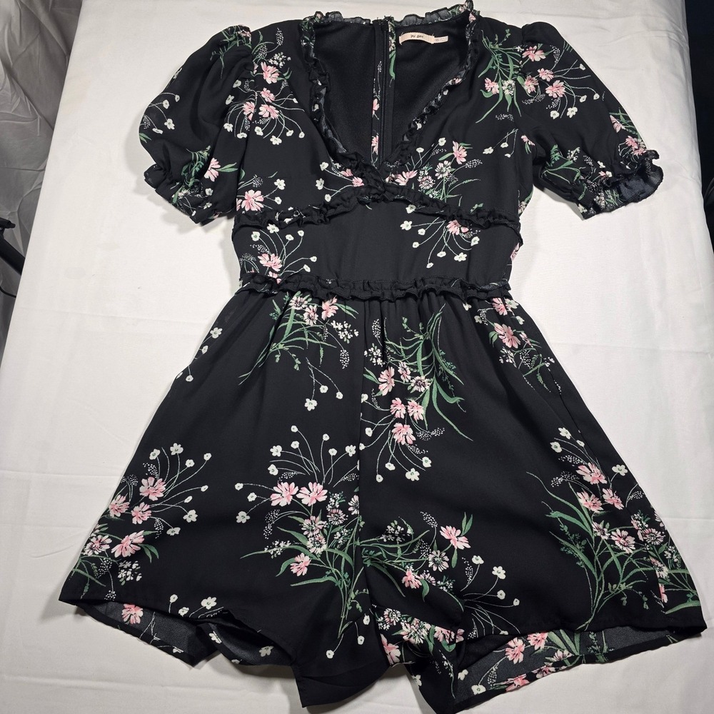 Mi Ami cottage fairy coquette Floral Romper Black Pink dainty ruffle Womens XS